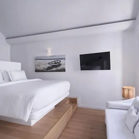 2-bedroom House With Balcony * Mykonos Town